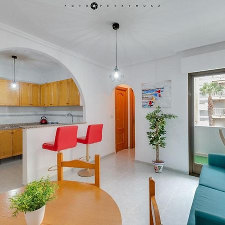 Colorful Apartment Torrevieja Exterior photo